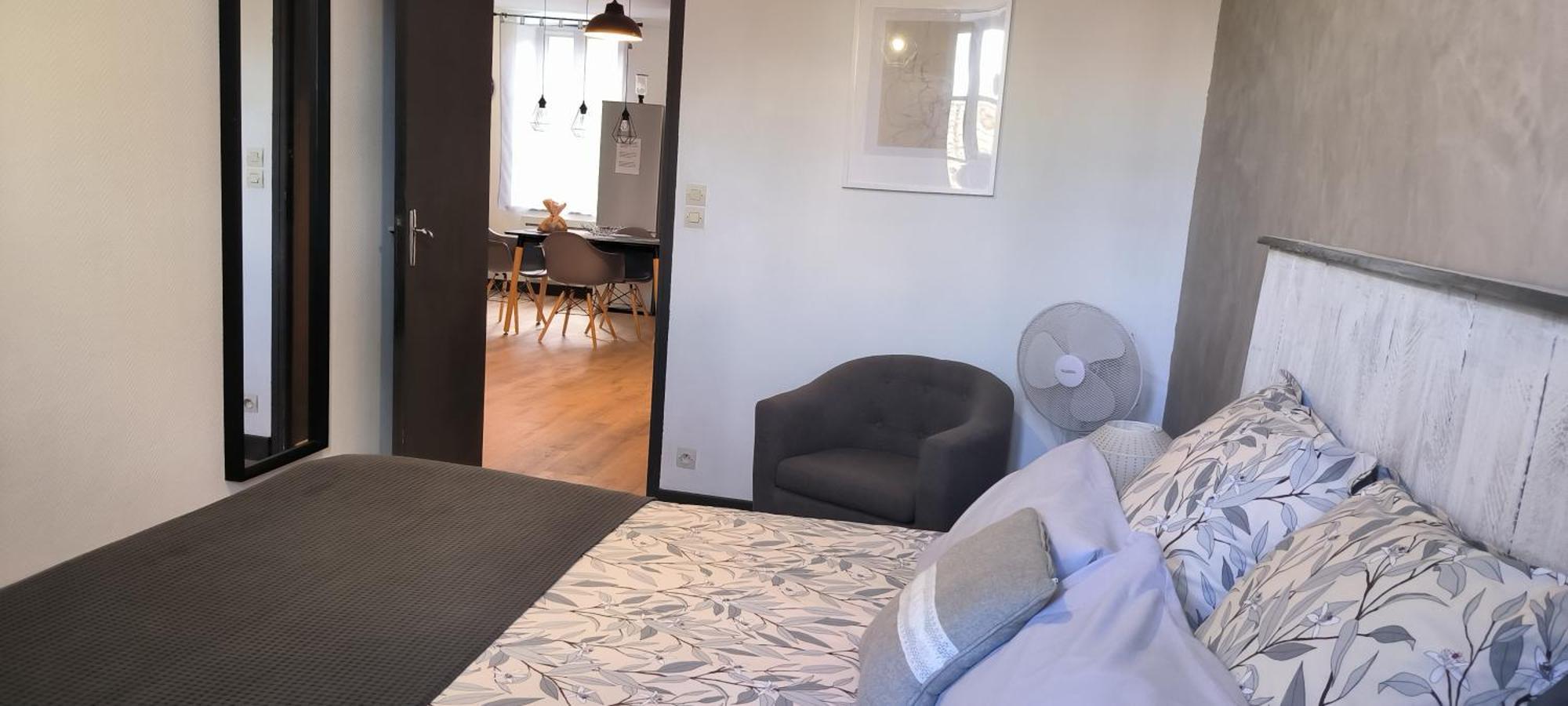 Appartement Sous Les Remparts Каркасон Екстериор снимка